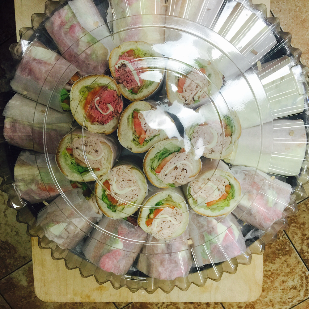 Caesar’s Bagels & Deli photo 2